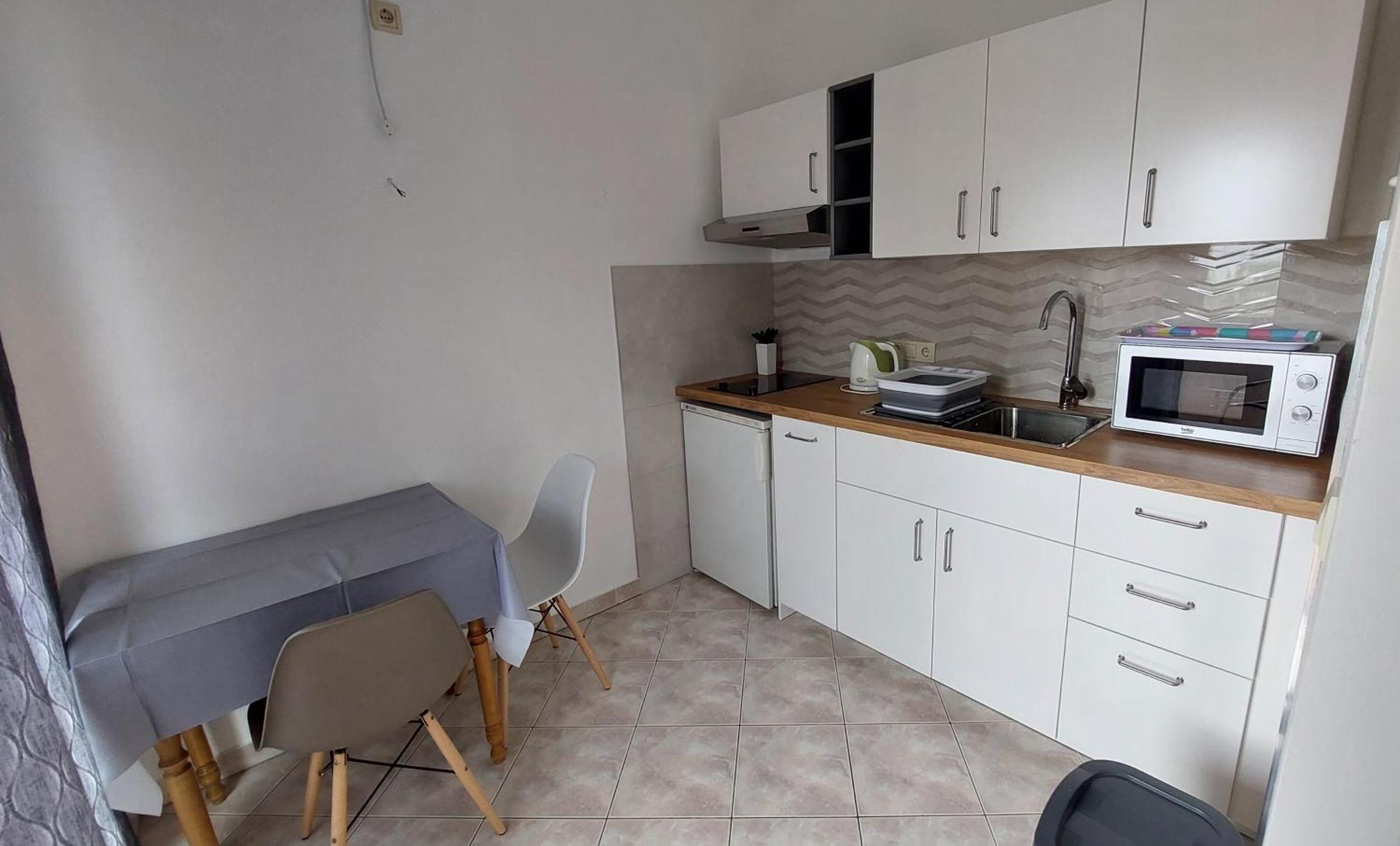 Filip Apartment Omis Bagian luar foto
