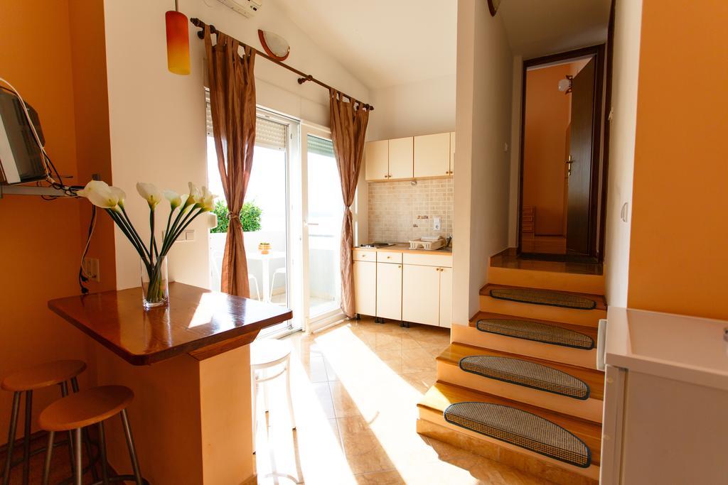 Filip Apartment Omis Ruang foto